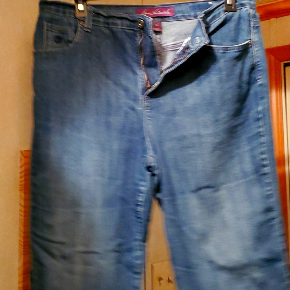 Gloria Vanderbilt Amanda jeans